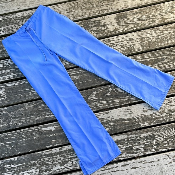 Cherokee workwear flexible scrub top xs with Cherokee flare scrub bottom xxs - Picture 5 of 11